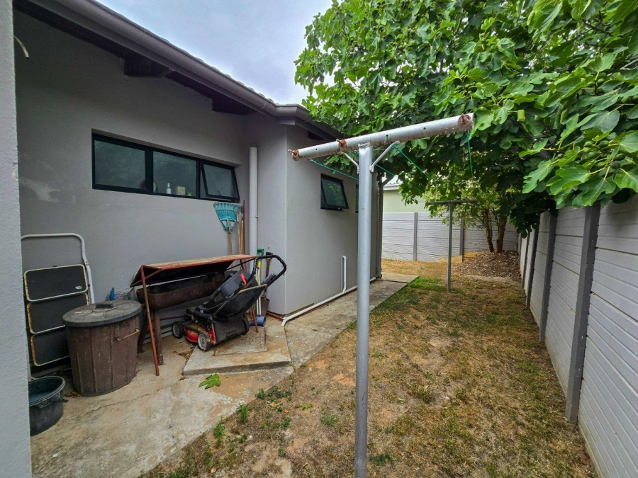 3 Bedroom Property for Sale in Riversdale Western Cape